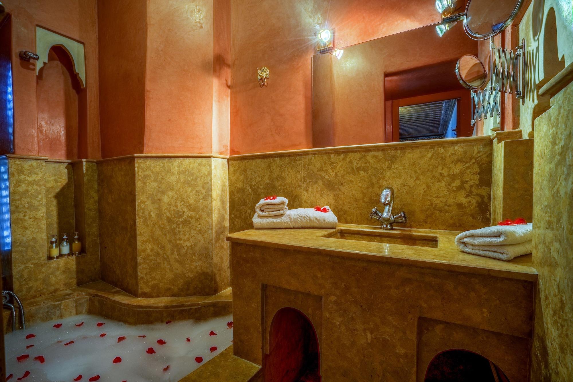 Riad Safran Et Cannelle & Spa Марракеш Экстерьер фото